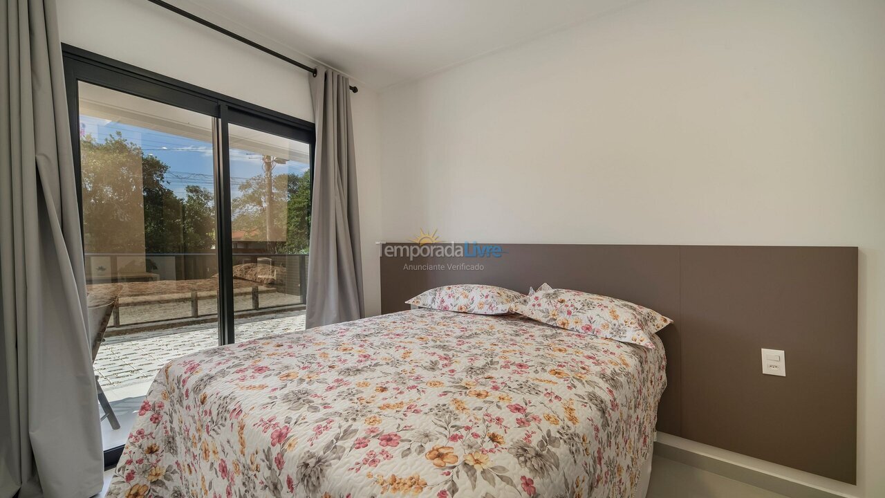 Apartment for vacation rental in Bombinhas (Canto Grande)