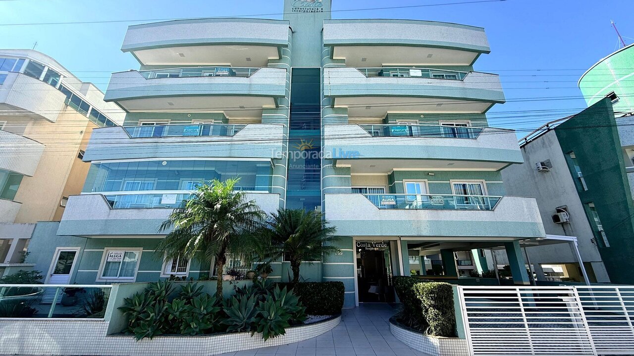 Apartment for vacation rental in Bombinhas (Praia de Bombinhas)