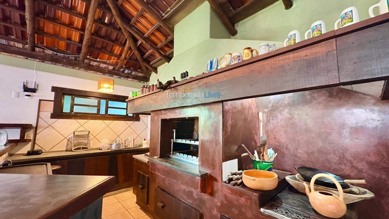 Casa para alquiler de vacaciones em Bombinhas (Praia de Bombas)