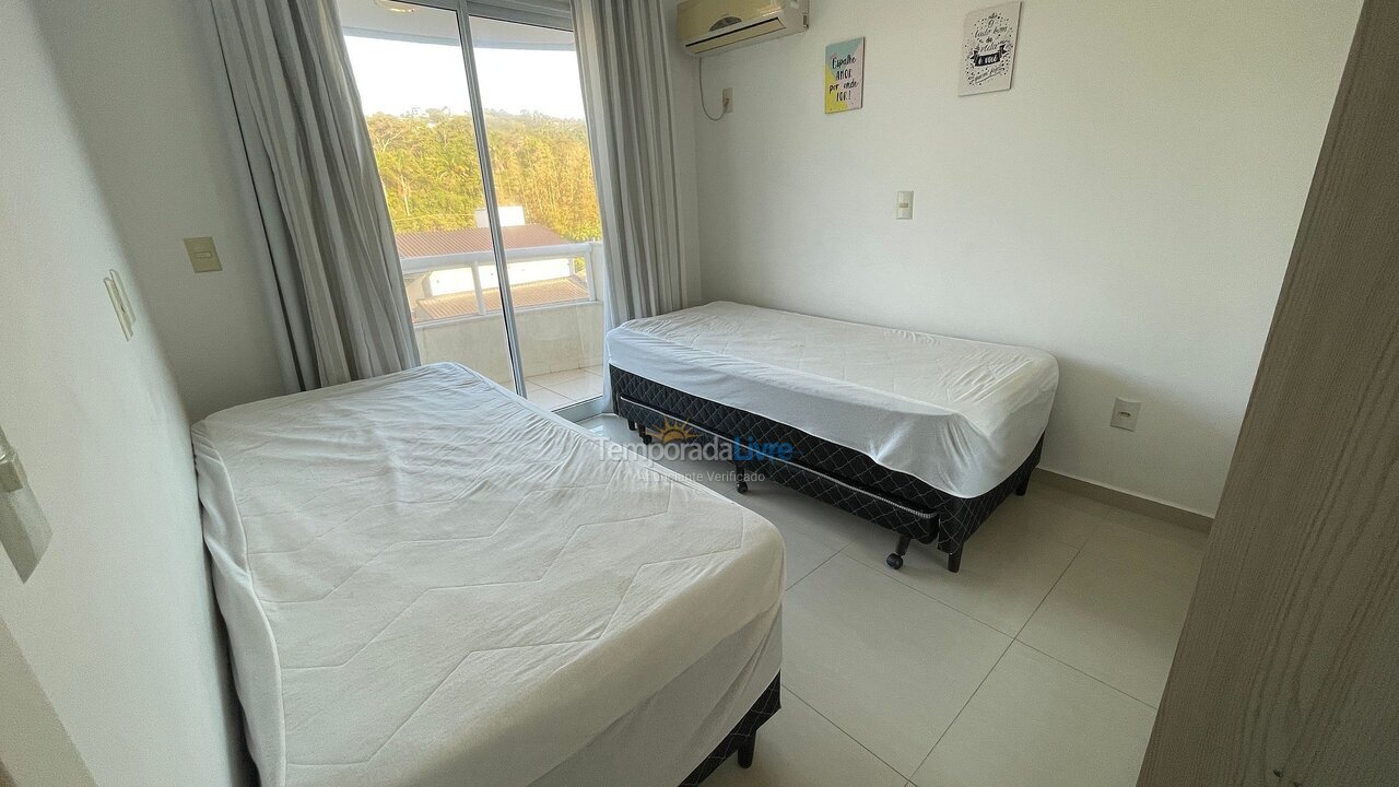 Apartment for vacation rental in Bombinhas (Praia de Bombas)