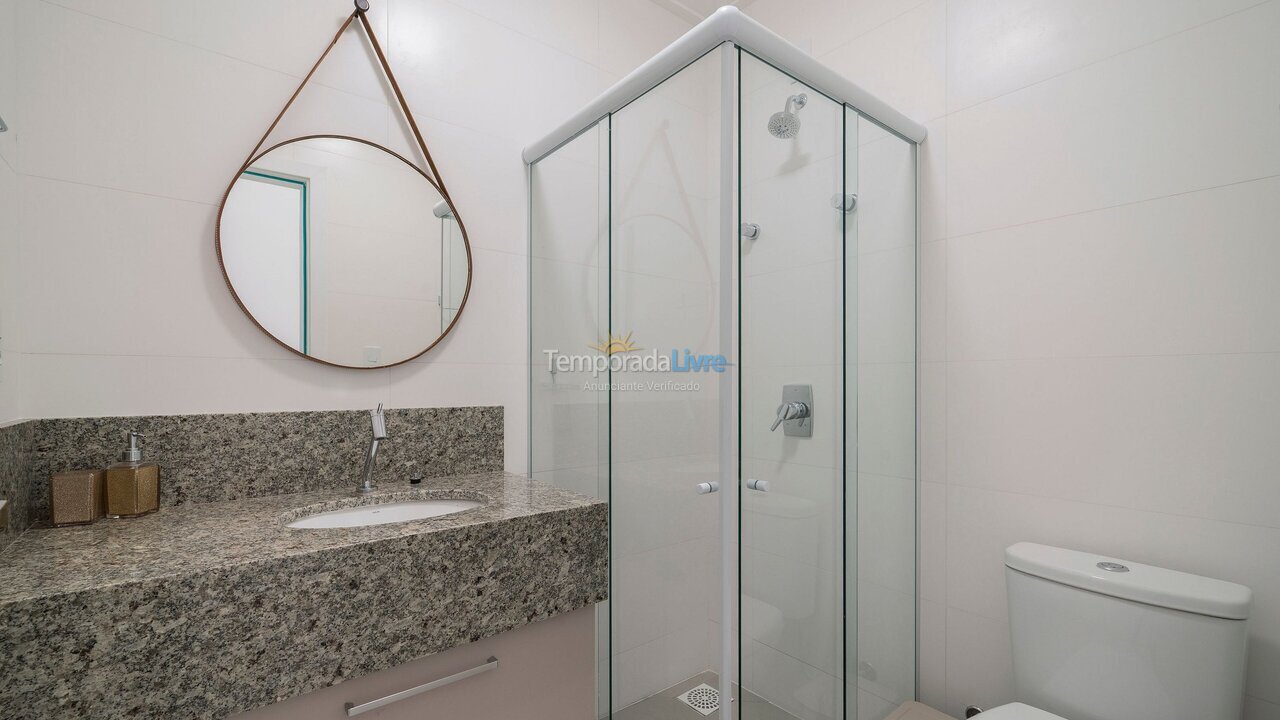 Apartment for vacation rental in Bombinhas (Canto Grande)