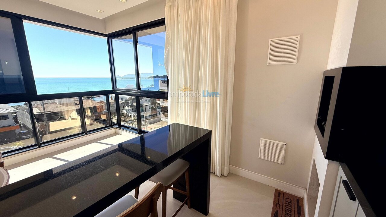 Apartment for vacation rental in Bombinhas (Praia de Bombas)