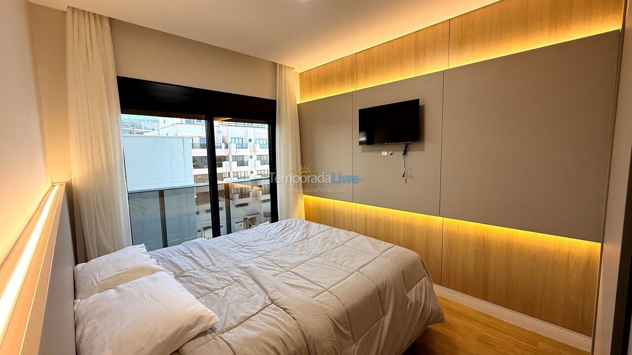 Apartment for vacation rental in Bombinhas (Praia de Bombas)