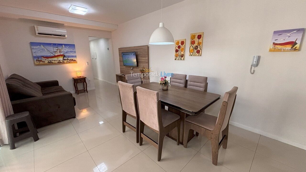 Apartment for vacation rental in Bombinhas (Praia de Bombas)