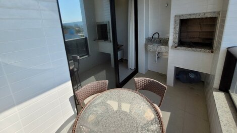 L087 - 2-suite apartment with pool in the middle of the beaches