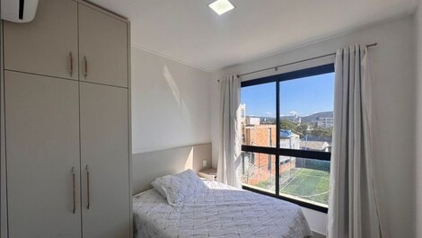 Apartamento/2 suites/piscina/en medio de las playas de Canto Grande