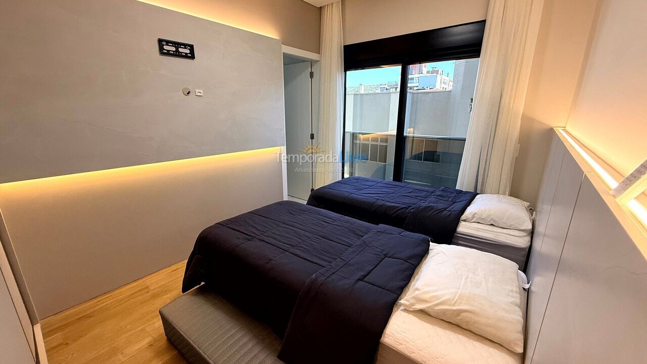 Apartment for vacation rental in Bombinhas (Praia de Bombas)