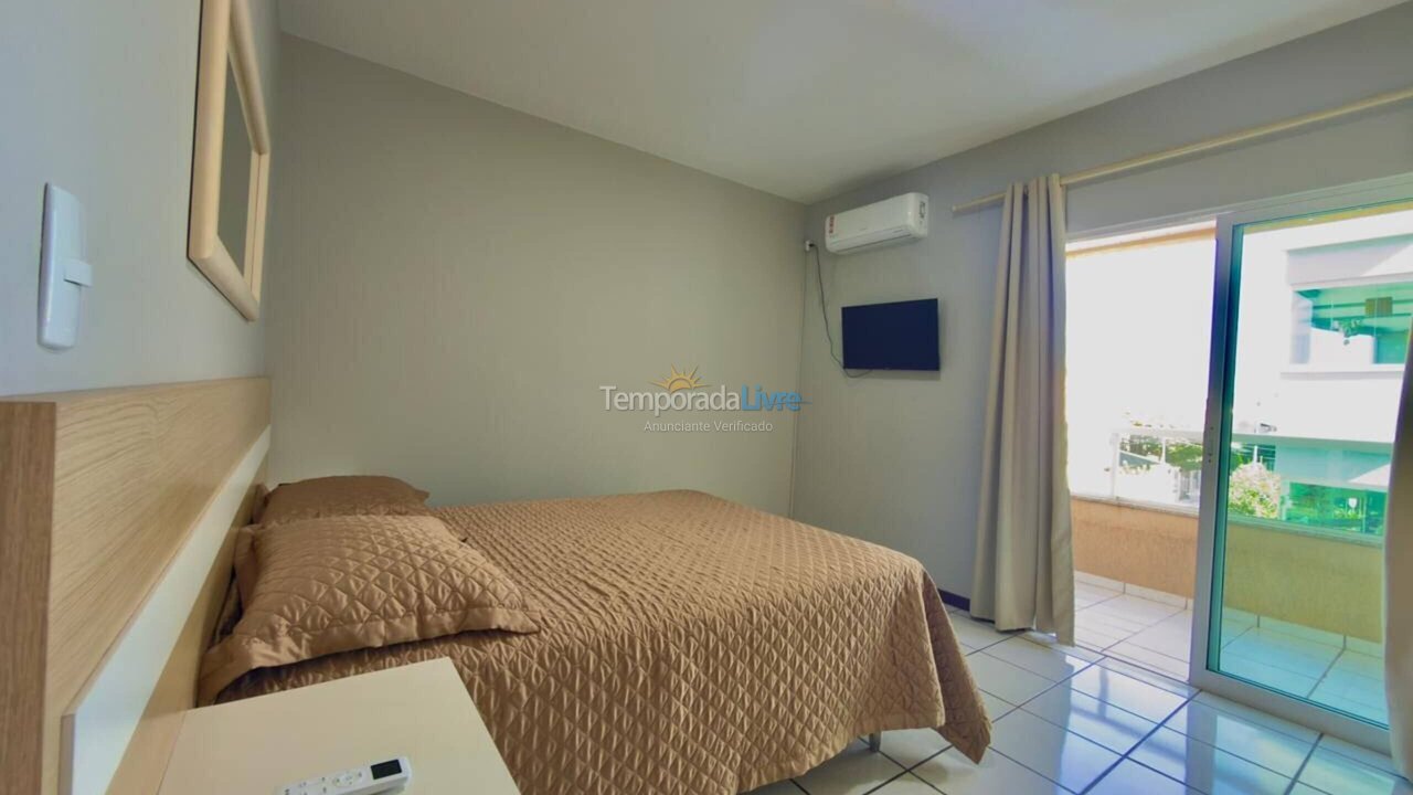 Apartment for vacation rental in Bombinhas (Praia de Bombas)