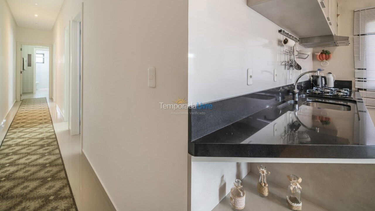 Apartment for vacation rental in Bombinhas (Canto Grande)