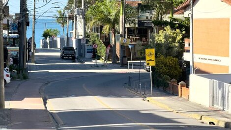 Apto 2 Suítes a 150m da praia do centro |Bombinhas