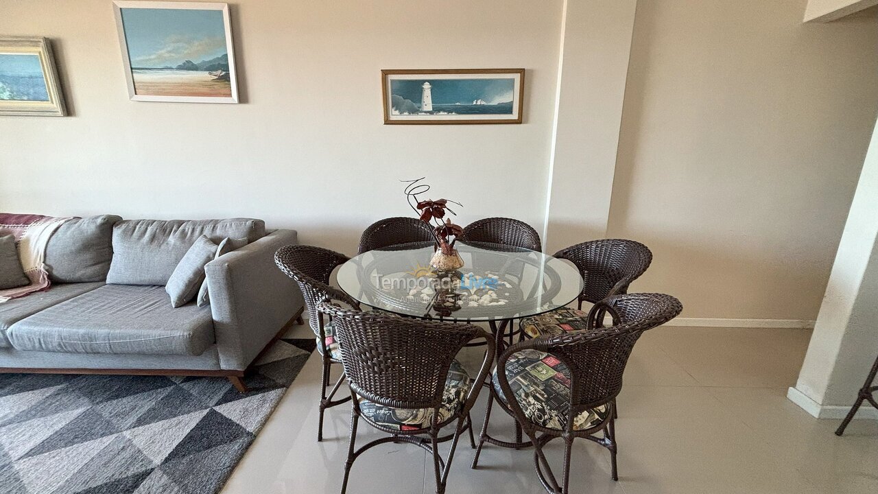Apartamento para aluguel de temporada em Bombinhas (Praia de Bombas)