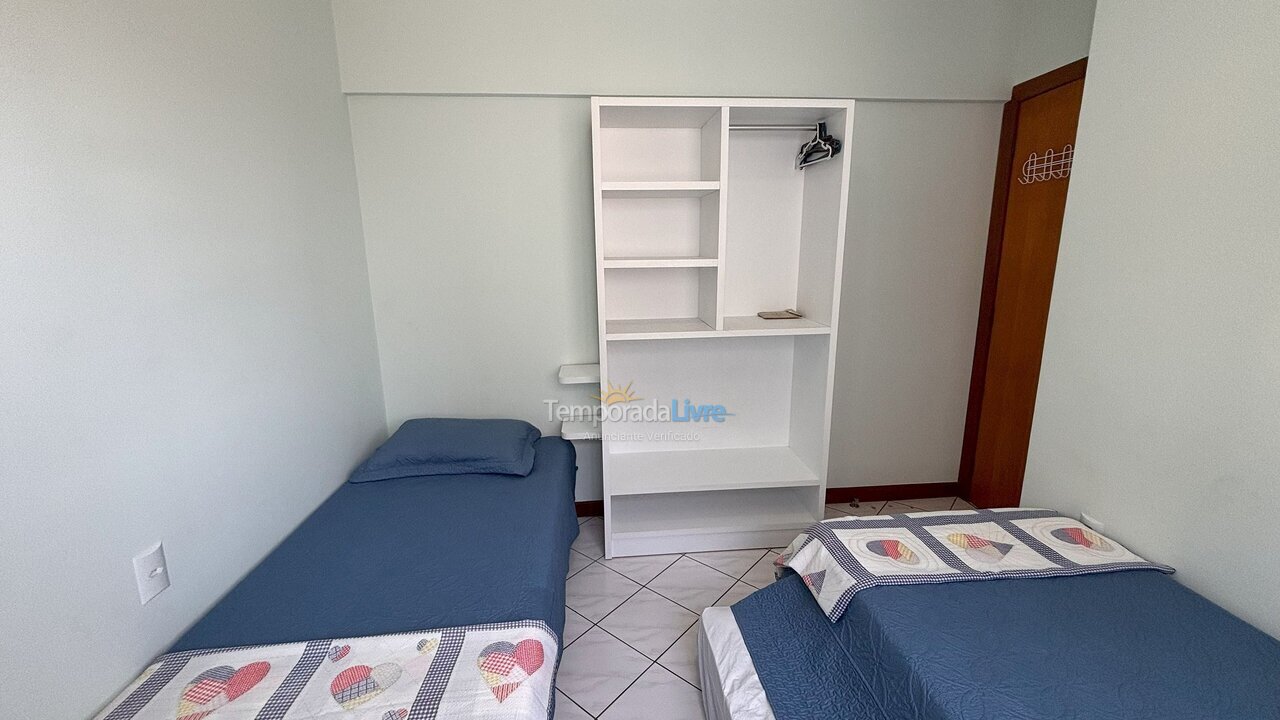 Apartamento para aluguel de temporada em Bombinhas (Praia de Bombas)