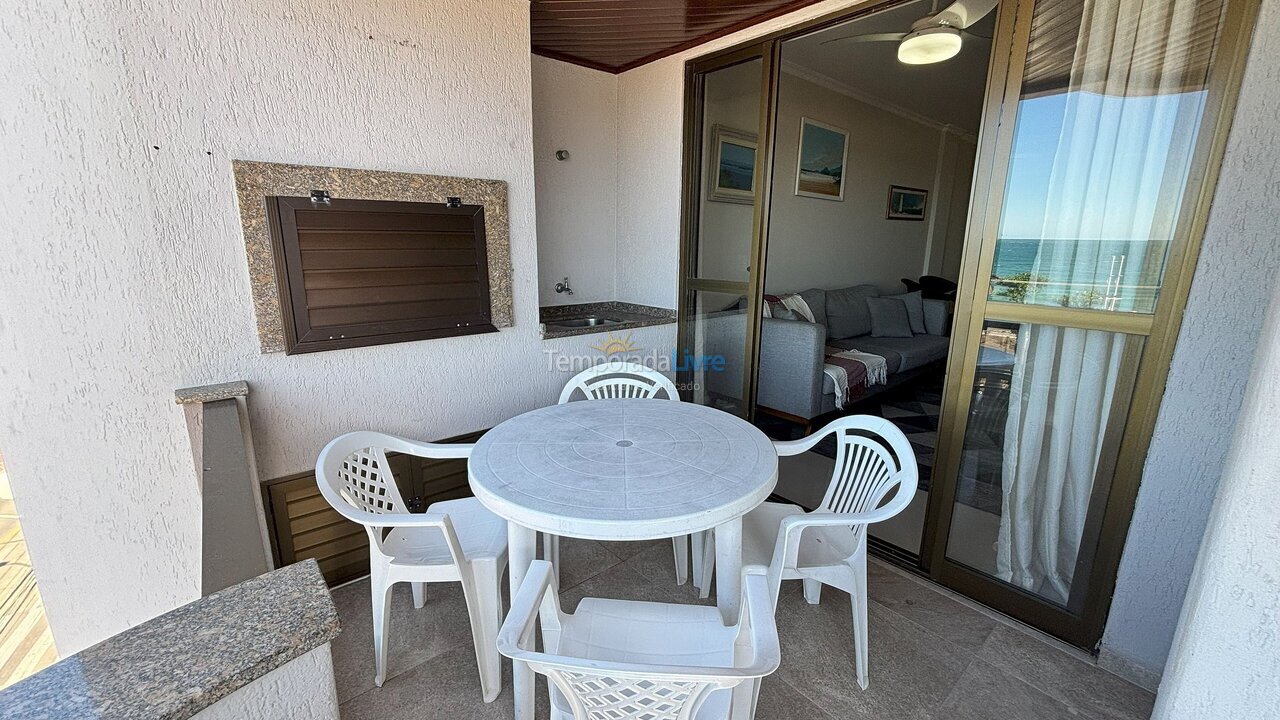 Apartamento para aluguel de temporada em Bombinhas (Praia de Bombas)