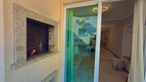 3-bedroom apartment with ocean view in Bombas.