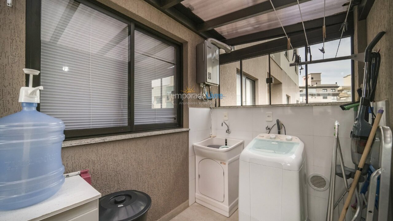 Apartment for vacation rental in Bombinhas (Canto Grande)