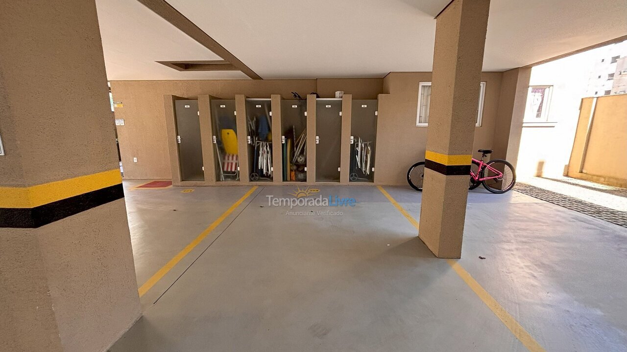 Apartamento para aluguel de temporada em Bombinhas (Praia de Bombas)