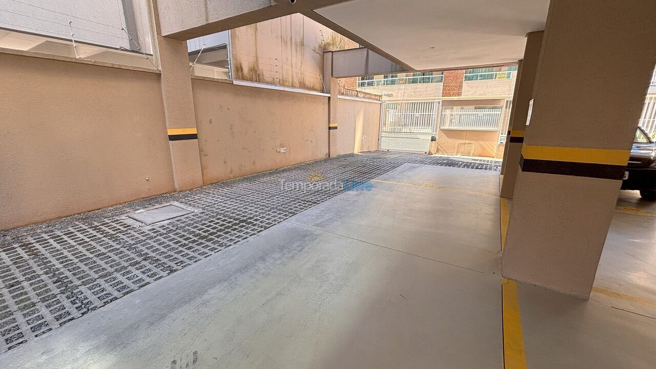 Apartamento para aluguel de temporada em Bombinhas (Praia de Bombas)