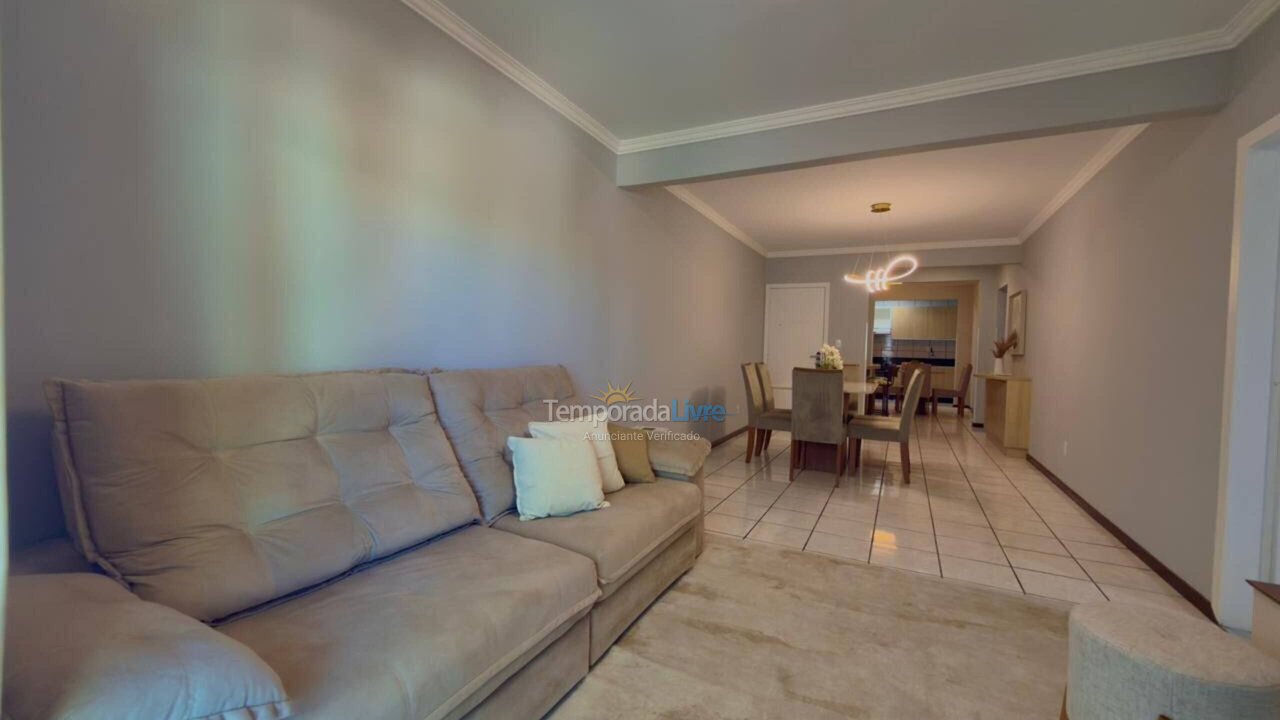 Apartment for vacation rental in Bombinhas (Praia de Bombas)