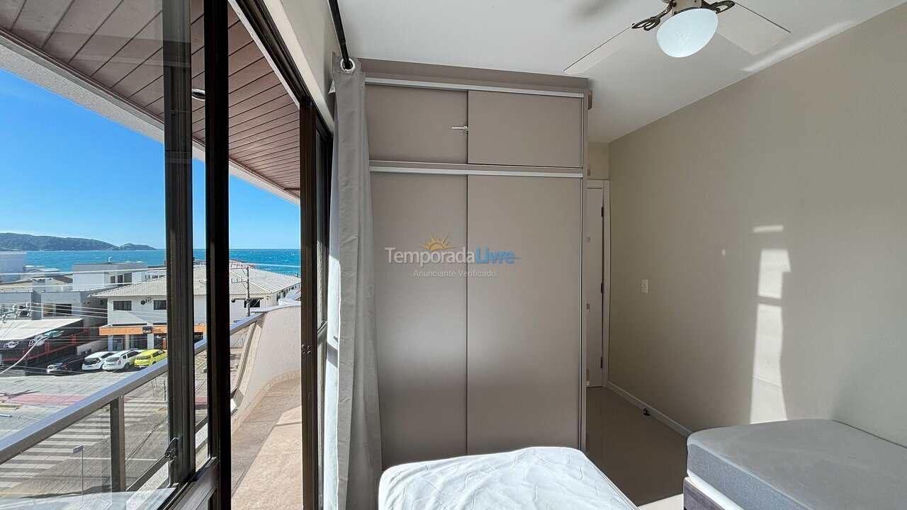 Apartamento para aluguel de temporada em Bombinhas (Praia de Bombas)