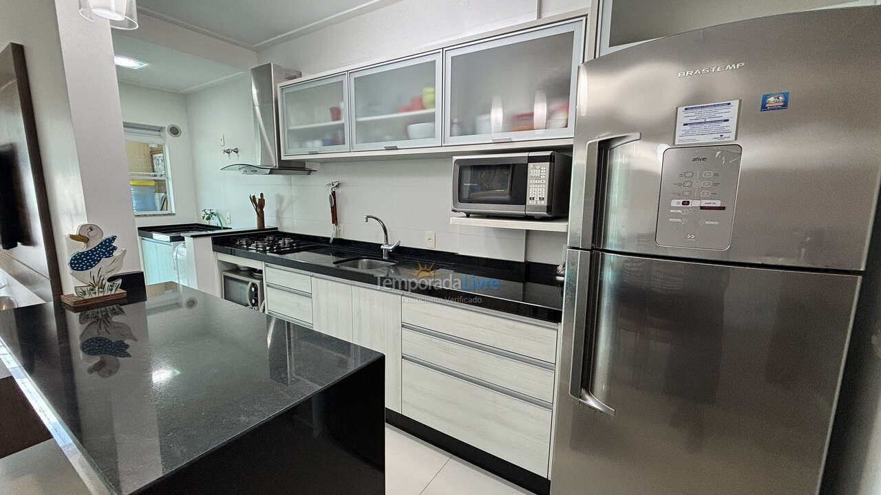 Apartamento para alquiler de vacaciones em Bombinhas (Praia de Bombas)