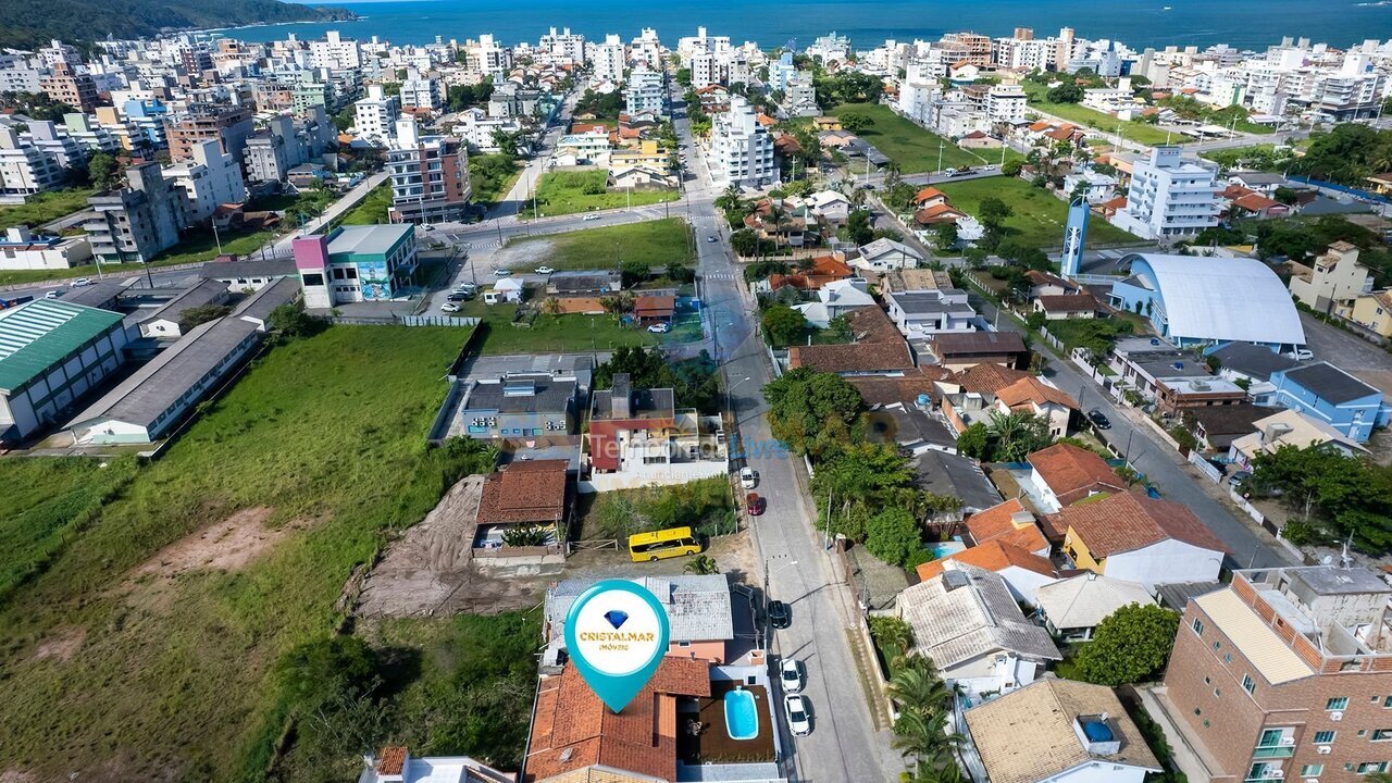 House for vacation rental in Bombinhas (Praia de Bombas)