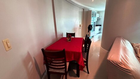 076- Flat penthouse with 2 suites a few meters from the sea in Bombas