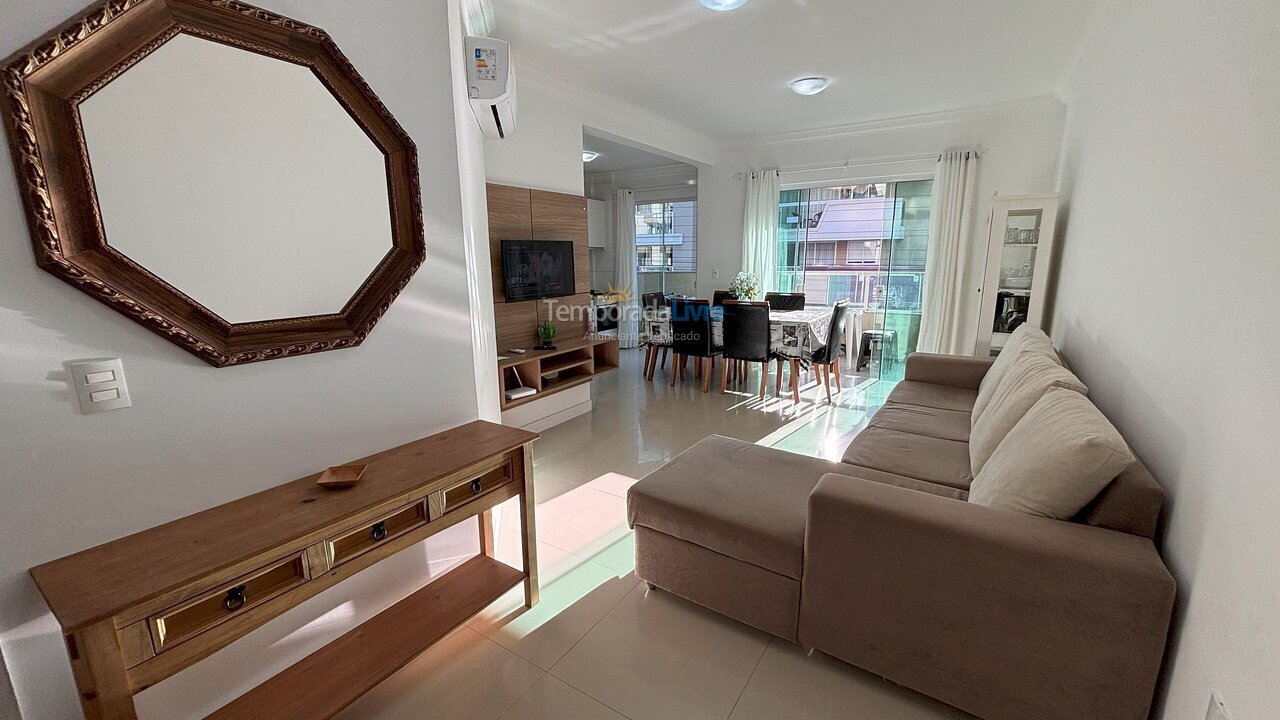 Apartment for vacation rental in Bombinhas (Praia de Bombas)