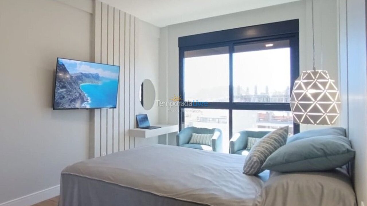 Apartamento para aluguel de temporada em Bombinhas (Praia de Bombas)