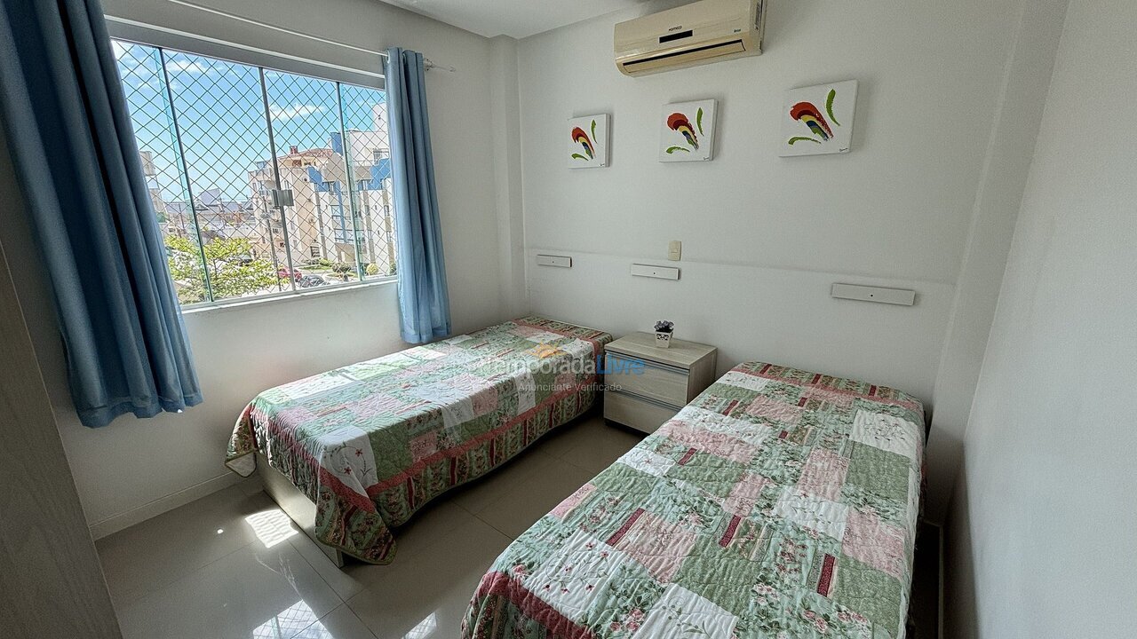 Apartamento para alquiler de vacaciones em Bombinhas (Praia de Bombas)