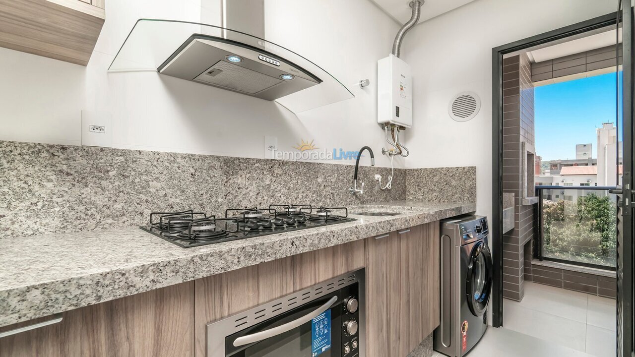 Apartamento para aluguel de temporada em Bombinhas (Canto Grande)