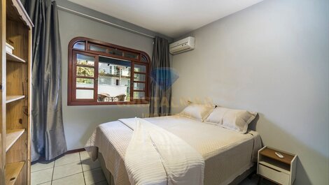 164- House with Pool for 12 People in Bombas