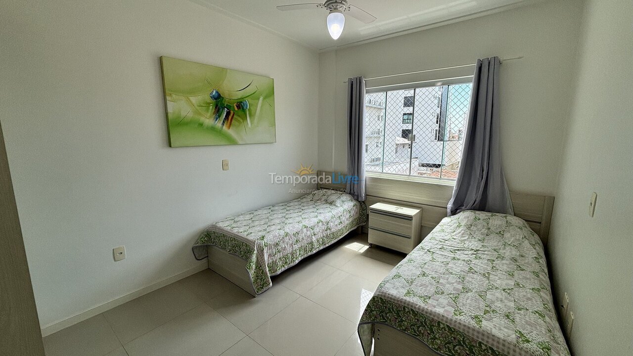 Apartamento para alquiler de vacaciones em Bombinhas (Praia de Bombas)