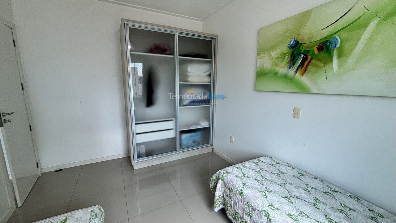 Apartamento para alquiler de vacaciones em Bombinhas (Praia de Bombas)