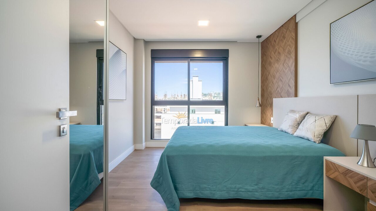 Apartamento para aluguel de temporada em Bombinhas (Praia de Bombas)