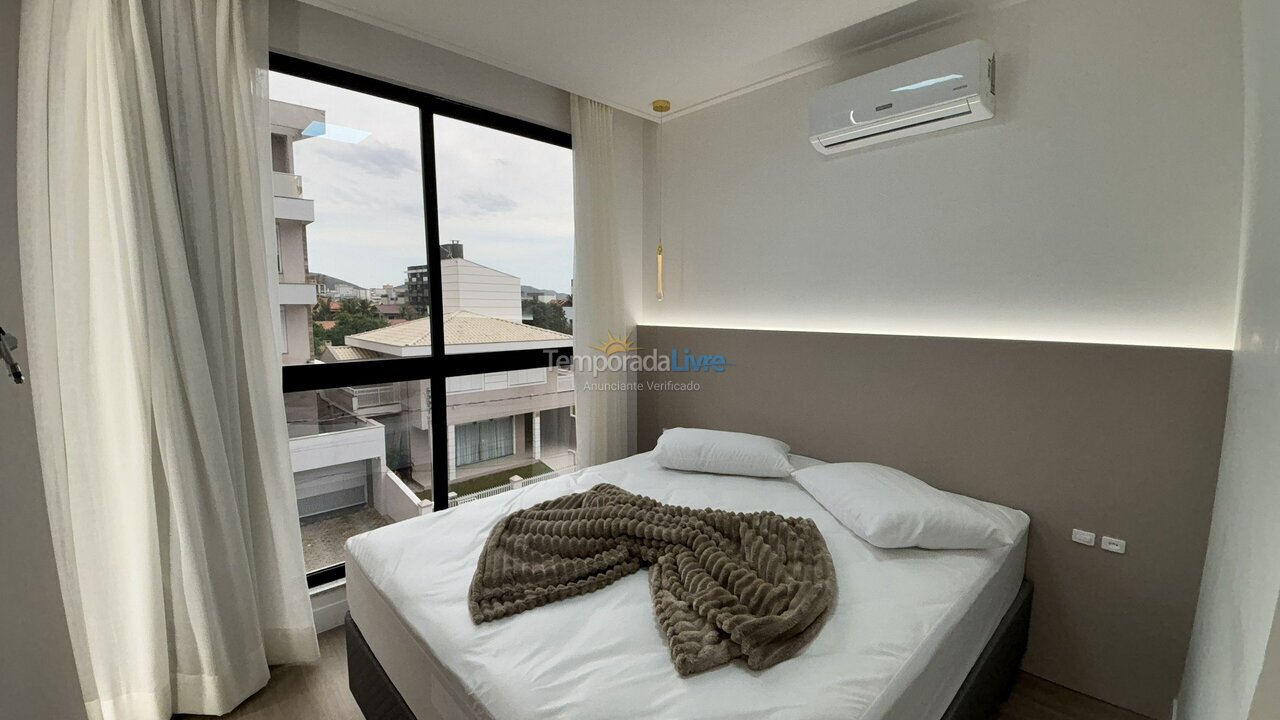Apartment for vacation rental in Bombinhas (Canto Grande)