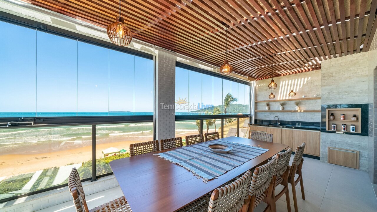 Apartment for vacation rental in Bombinhas (Canto Grande)