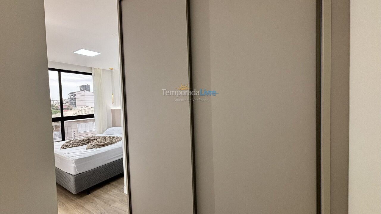 Apartment for vacation rental in Bombinhas (Canto Grande)