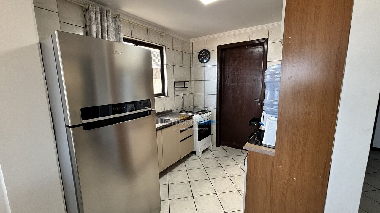 Apartamento para alquiler de vacaciones em Bombinhas (Praia de Bombas)