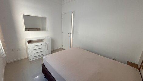 289 - 3-Bedroom Apartment for 9 people, 150m from the Beach