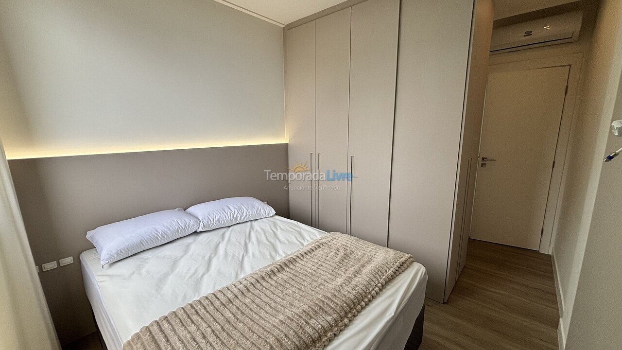 Apartment for vacation rental in Bombinhas (Canto Grande)
