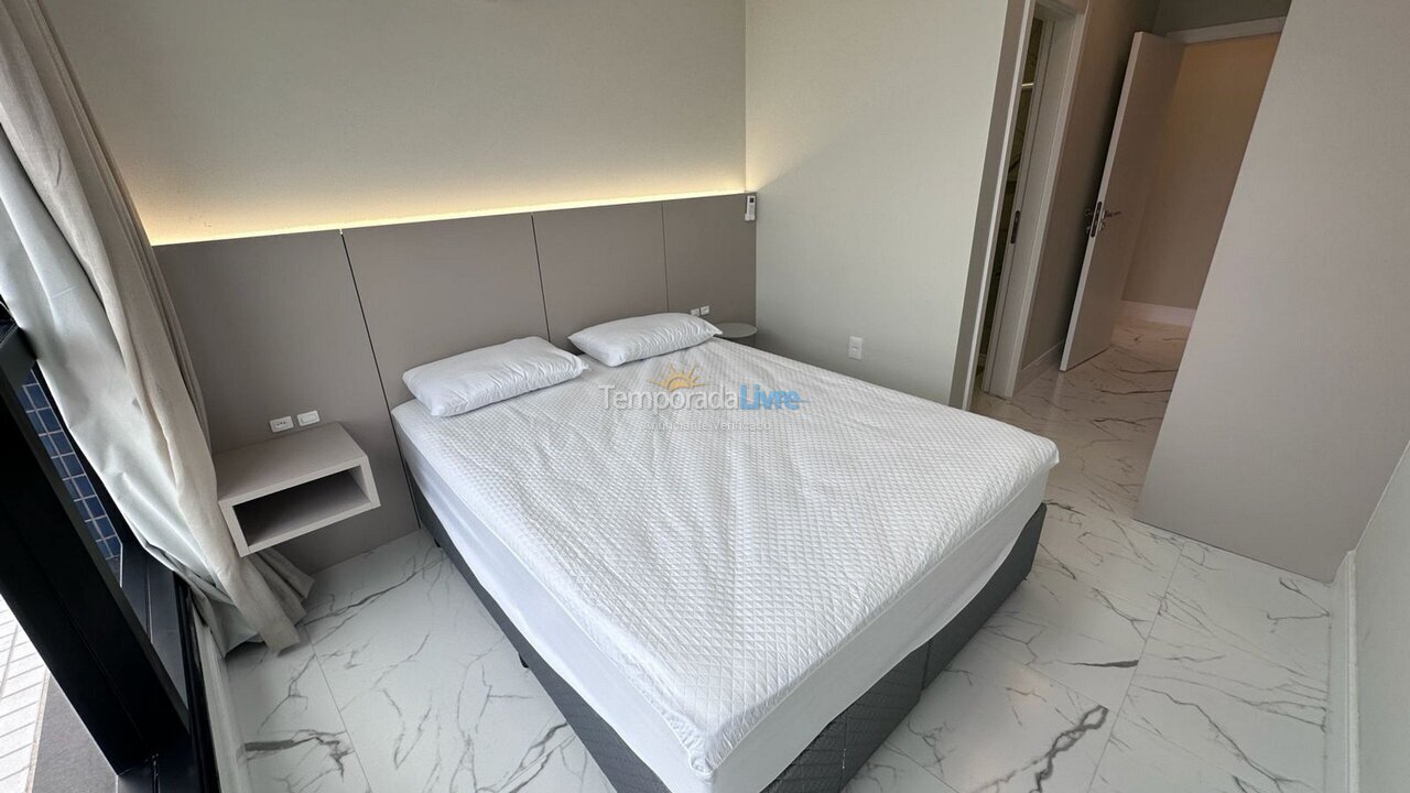 Apartment for vacation rental in Bombinhas (Canto Grande)