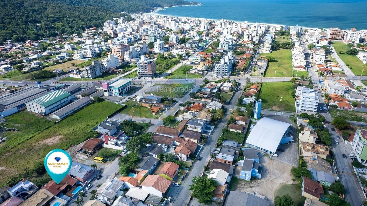 House for vacation rental in Bombinhas (Praia de Bombas)