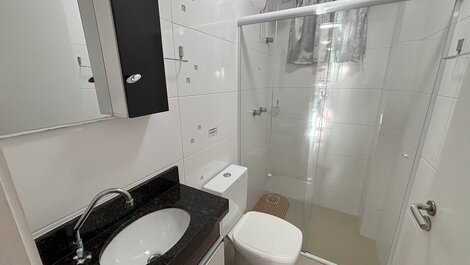 289 - 3-Bedroom Apartment for 9 people, 150m from the Beach
