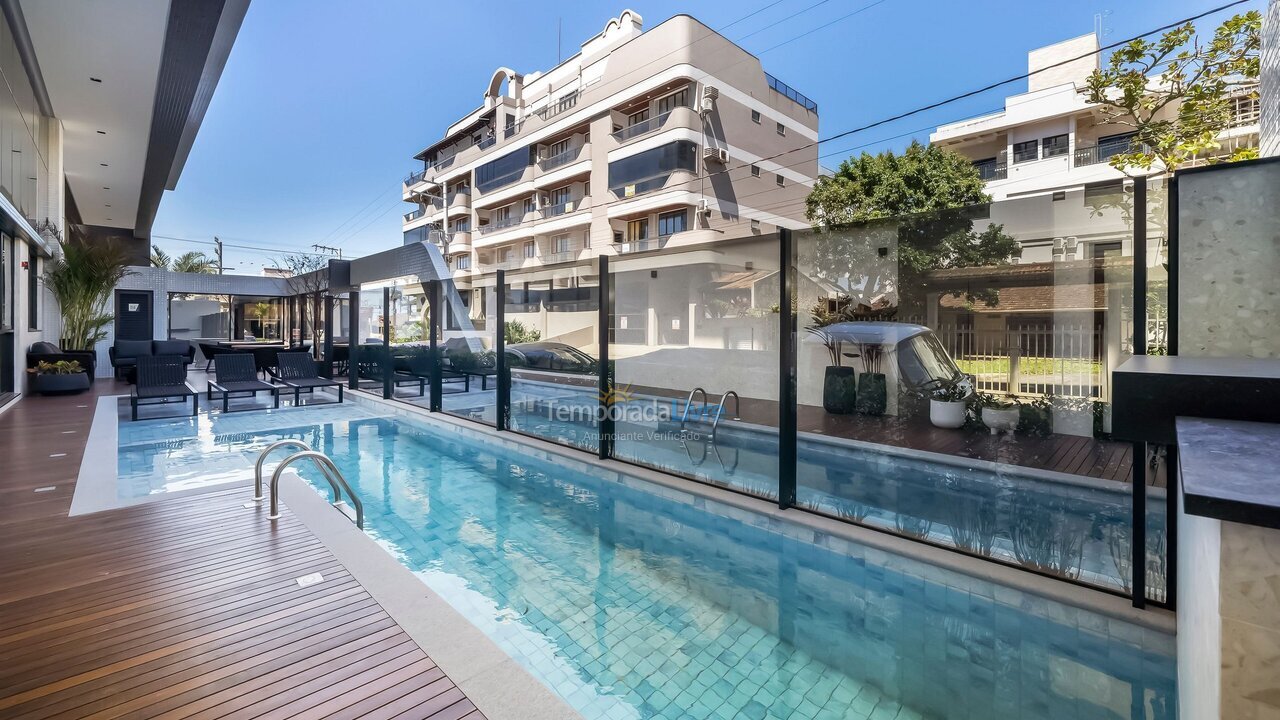 Apartamento para aluguel de temporada em Bombinhas (Praia de Bombas)
