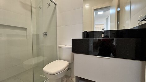 L024 - New 3-bedroom apartment 150 meters from Canto Grande beach.