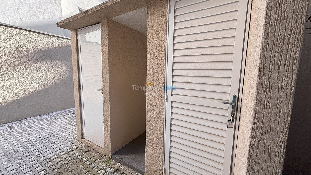 Apartment for vacation rental in Bombinhas (Praia de Bombas)