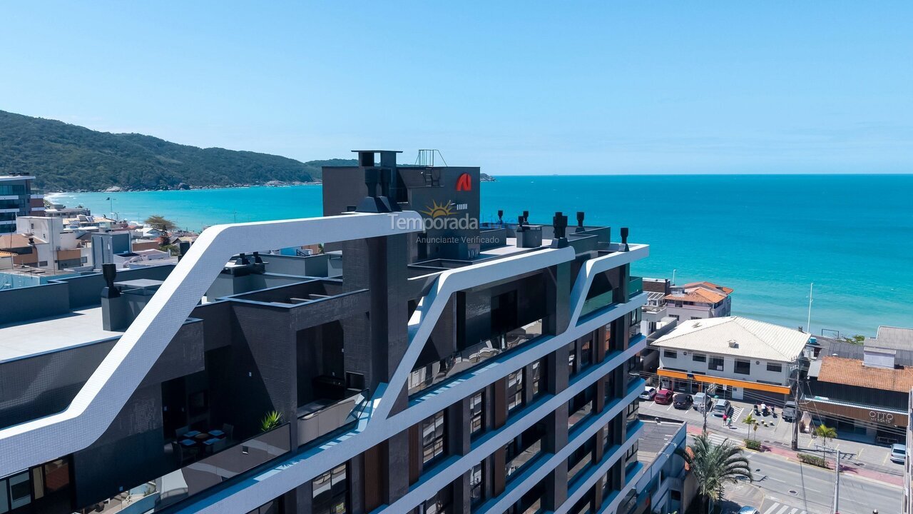 Apartamento para aluguel de temporada em Bombinhas (Praia de Bombas)