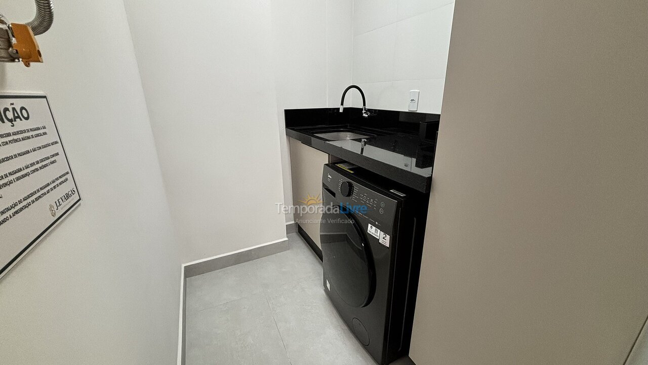 Apartment for vacation rental in Bombinhas (Canto Grande)