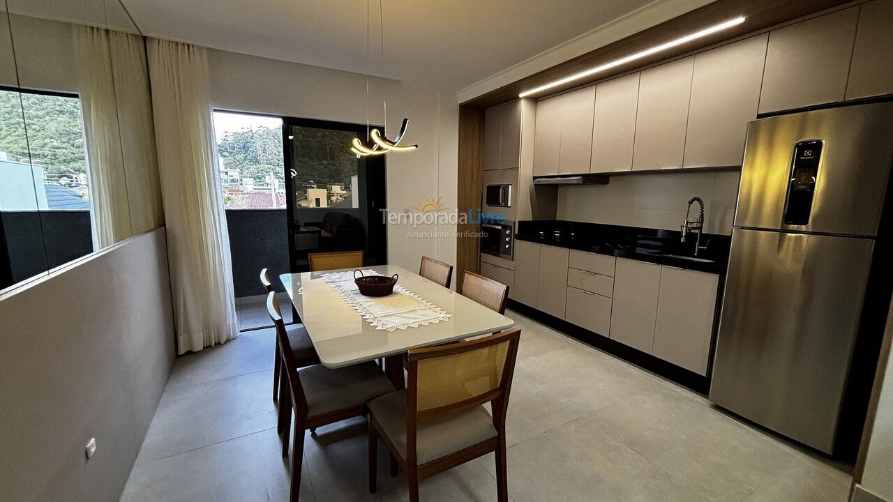 Apartment for vacation rental in Bombinhas (Canto Grande)