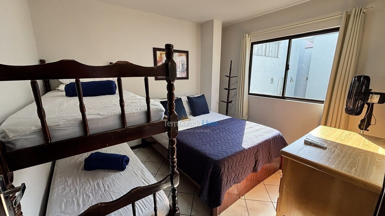 Apartamento para alquiler de vacaciones em Bombinhas (Praia de Bombas)